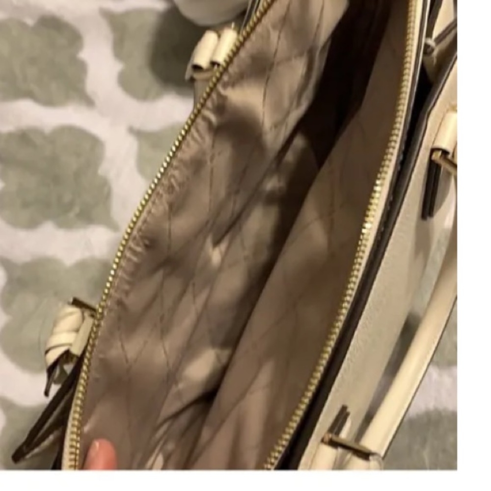 Purse - Picture 5 of 5